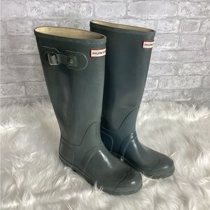 Hunter Classic Dark Green Rain Boots